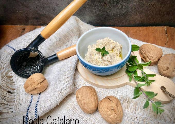 Ricetta Salsa Di Noci Alla Ligure Di Paola Catalano Cookpad