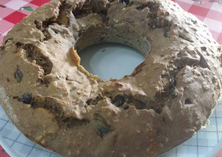 Bolo de banana sem farinha, sem açúcar e sem lactose