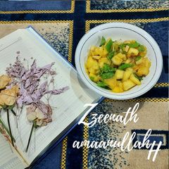 A picture of Mango and Pineapple Salad.