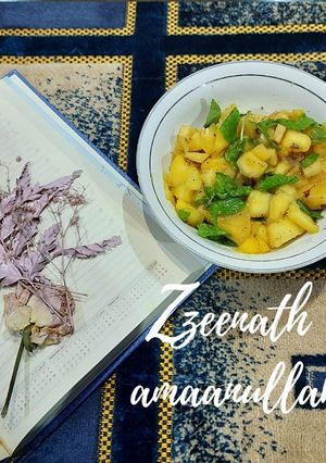 A picture of Mango and Pineapple Salad.