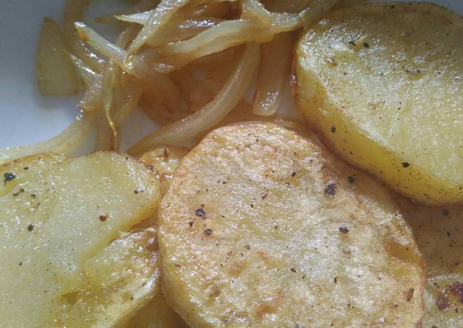 Resep Lyonnaise Potatoes oleh Alia Rusli Hasbi - Cookpad