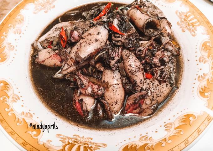 Resep Cumi Hitam Mudah Dan Enak Oleh Nindyaprils Cookpad