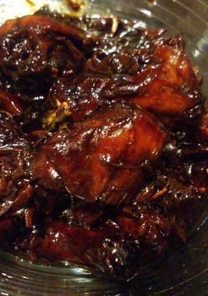 A picture of Vinegar soya chicken.