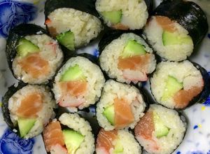 Hình của món Sushi cá hồi.