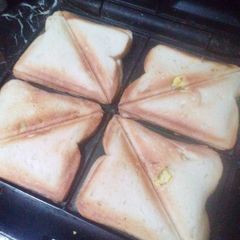 A picture of Simple Egg Sandwich.