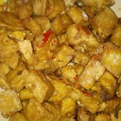 A picture of Awara Mai kwai.