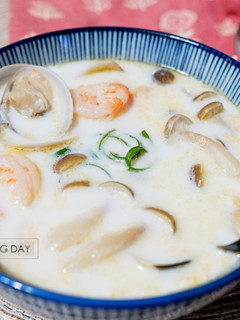 元氣白醬鮮菇海鮮湯 的食譜成品照片