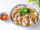Dựng heo hầm măng tươi