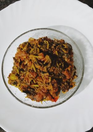 A picture of Thotakura Tomato Curry.