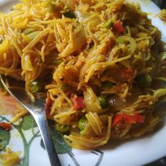 A picture of Namkeen seviya.