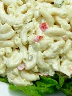 A picture of Macroni salad.