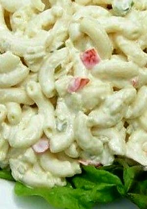 A picture of Macroni salad.