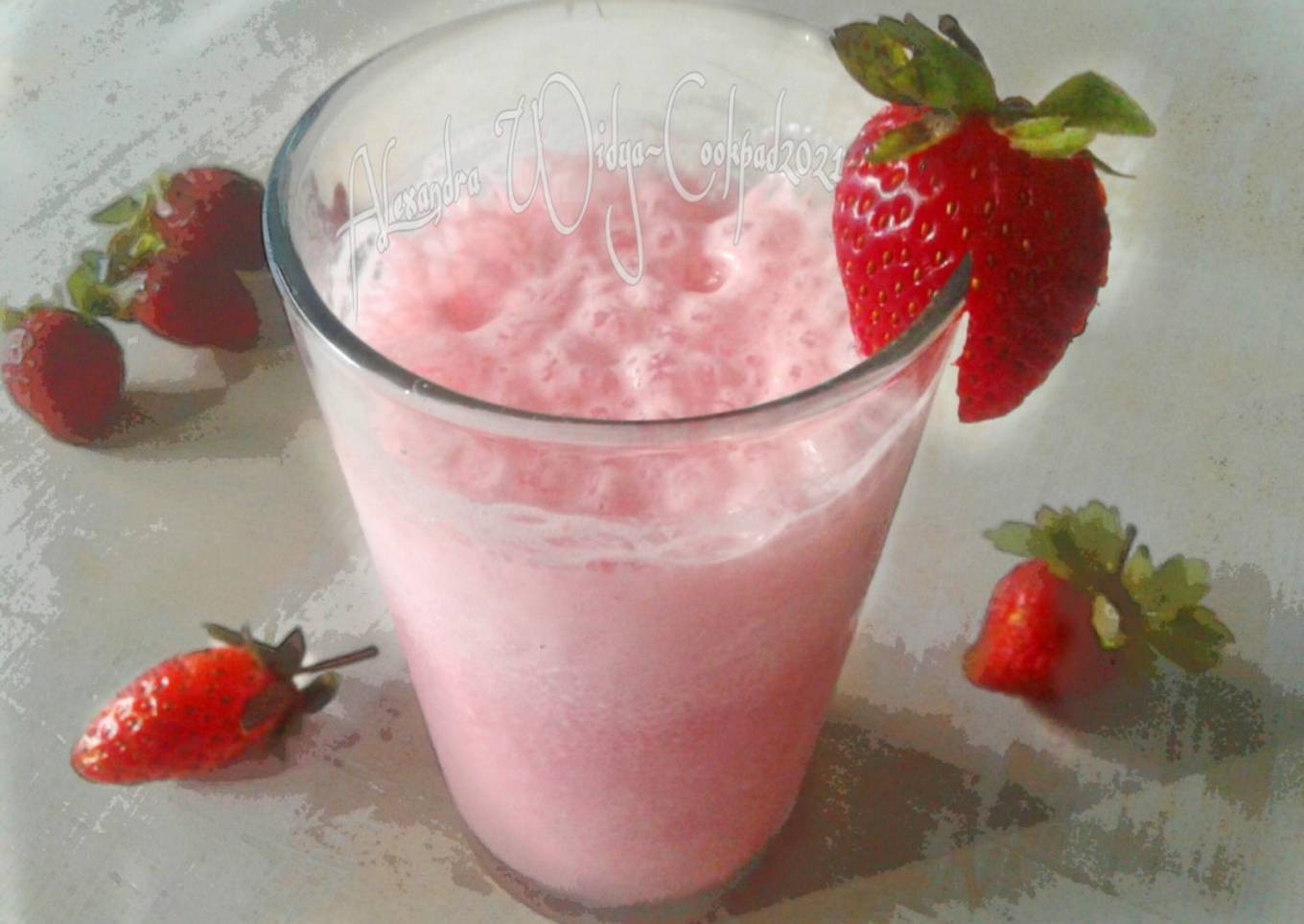 Strawberry Cheese Milk🍓