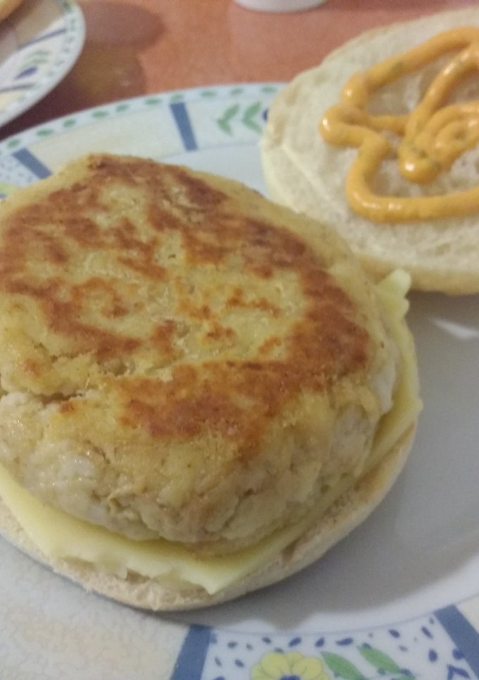 Una foto de Hamburguesas de merluza y atún