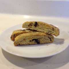 A picture of Orange-Choco Biscoti.
