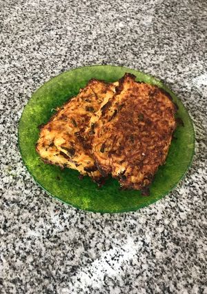 Una foto de Hash Brown de queso