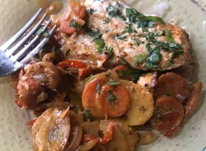 Una foto de Filets de atún a la crema🐟(๑ᵔ⤙ᵔ๑)