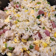A picture of Fried Rice with Celery.