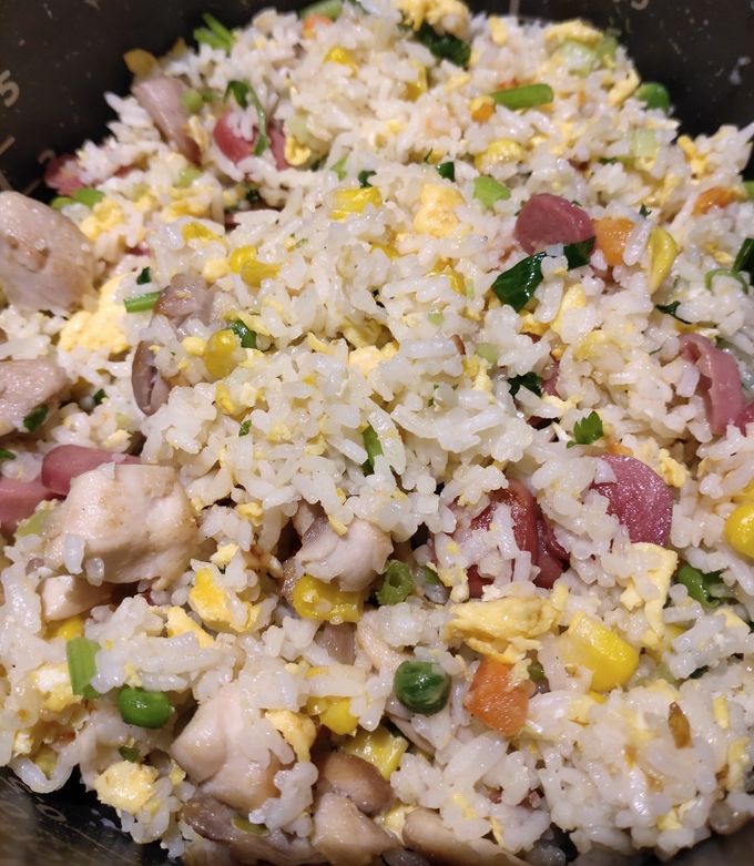A picture of Fried Rice with Celery.