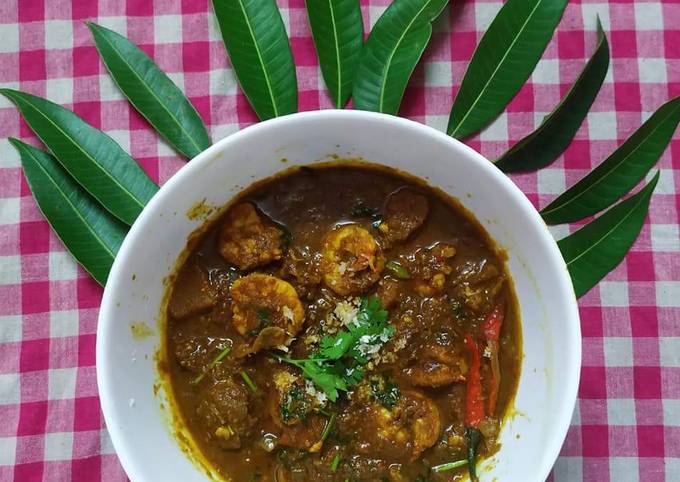 Prawn curry with raw mango