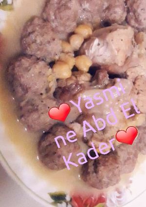 صورة لوصفة مثوم بالمرقة البيضاء