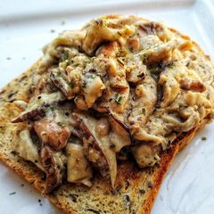 A picture of Garlic Wild Mushrooms On Toast.