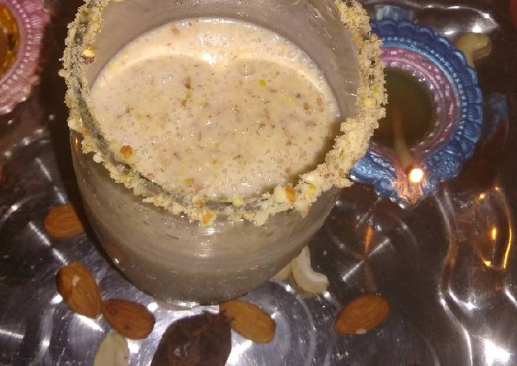 Recipe of Any-night-of-the-week Dry fruits milkshake