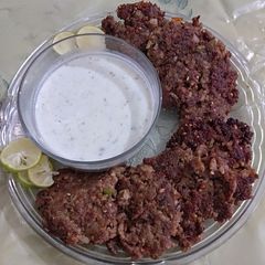 A picture of Chapli kabab.
