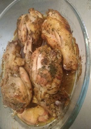 Una foto de Pollo a las finas hierbas