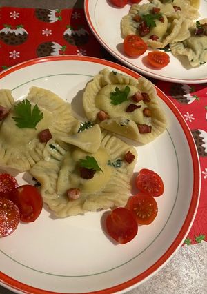 Házi töltött ravioli recept fotója
