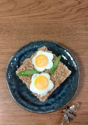A picture of ★Kawaii (lovely) flower decoration of quail eggs★.