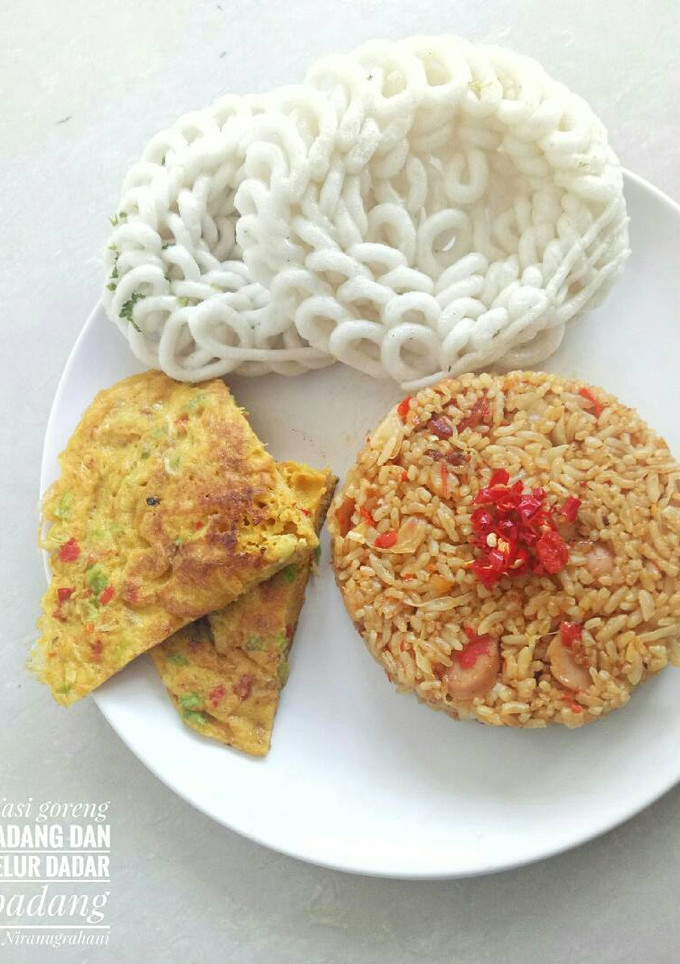 Foto resep Nasi goreng padang dan telur dadar padang