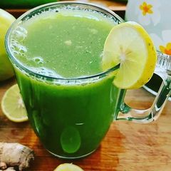 A picture of Cucumber Ginger Lemonade juice.