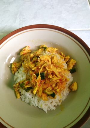 Foto resep Ayam Suwir Pedas Khas Bali