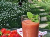 Epres, banános, gyömbéres zöldtea🍓🍌🍎 (vegán)