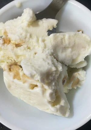बादाम मिल्क आइसक्रीम (Badam Milk Icecream recipe in Hindi) रेसिपी मुख्य फोटो
