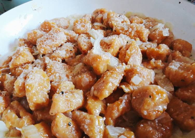 Ñoquis de calabaza o gnocchi di zucca