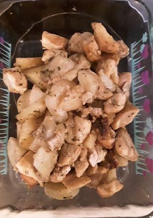 A picture of Slow cooker Garlic-Parmesan Chicken.