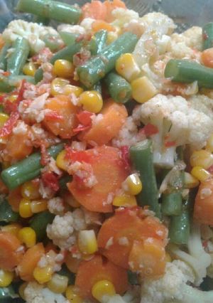 Foto resep Oseng kembang kol, wortel, buncis tabur jagung