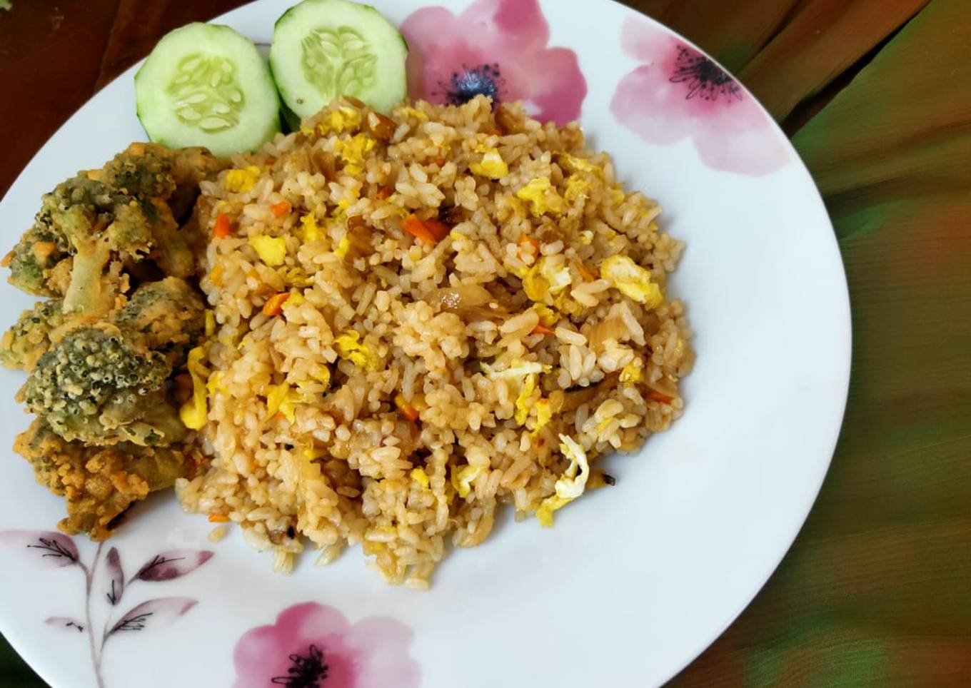 Nasi goreng bumbu iris