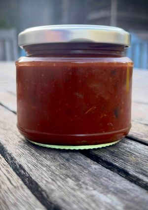 A picture of Monkey Gland Sauce.
