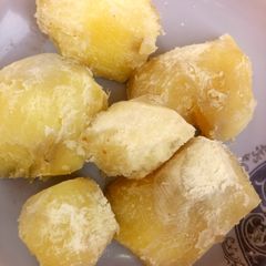 A picture of Cooked sweet potato.