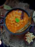 Gujarati Vaal nu shak (Lima beans curry)