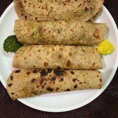 A picture of Broccoli and cauliflower cheese paratha.