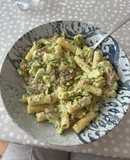 Macarrons amb bròquil i bacó