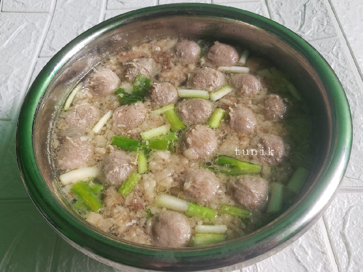 Resep Kuah Bakso ala Abang Jualan yang Menggugah Selera