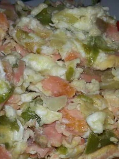 Una foto de Revuelto de salmón ahumado