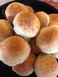 Pancitos saborizados con queso, cebolla y especias