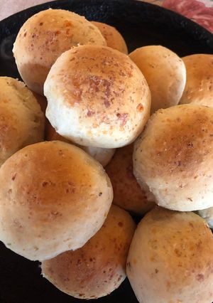 Una foto de Pancitos saborizados con queso, cebolla y especias