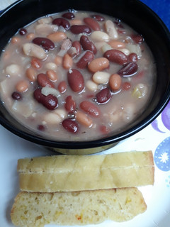 A picture of A Soup of Beans.